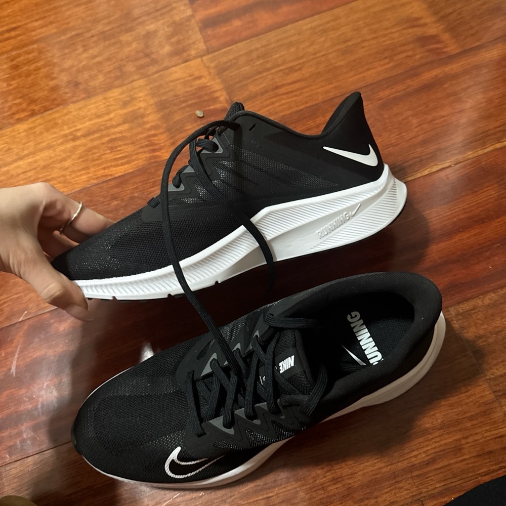 Nike Black Athletic Sneakers